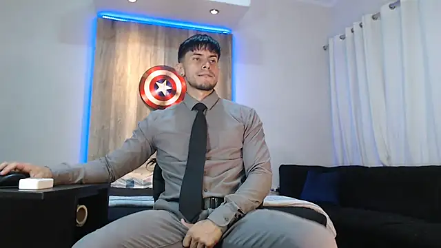 Snapshot of Andrew_4_ chatting on February 18, 2025, 2:27 am Andrew 4 online show from February 18, 2025, 2:27 am