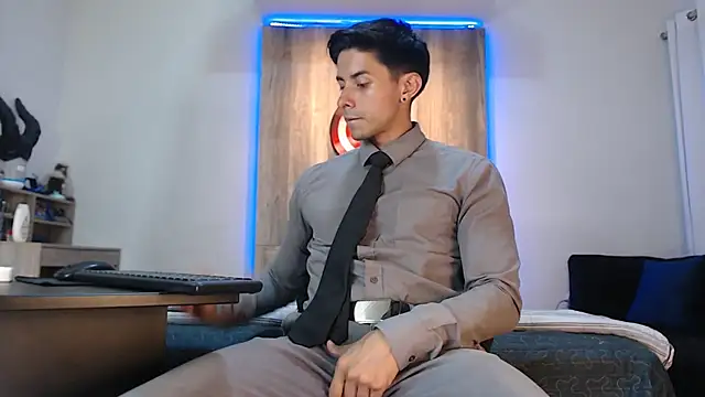 Snapshot of Andrew_4_ chatting on March 22, 2025, 2:16 am Andrew 4 online show from March 22, 2025, 2:16 am