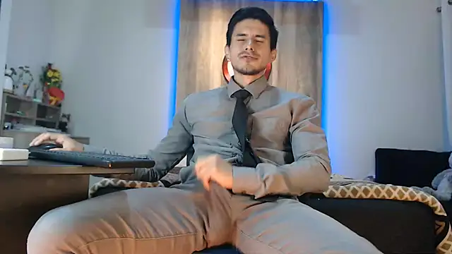 Snapshot of Andrew_4_ chatting on September 13, 2025, 4:01 am Andrew 4 online show from September 13, 2025, 4:01 am