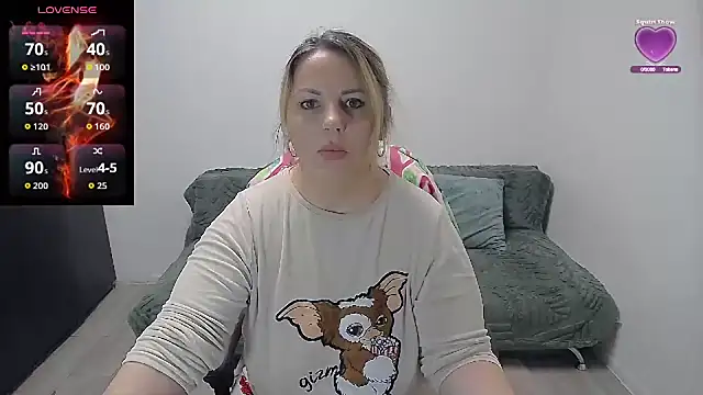 Snapshot of erikaerika chatting on April 30, 2026, 6:20 am erikaerika online show from April 30, 2026, 6:20 am