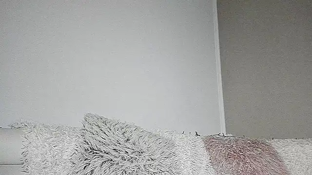 Snapshot of BrianaDiamondXXX chatting on April 8, 2026, 8:05 am BrianaDiamondXXX online show from April 8, 2026, 8:05 am