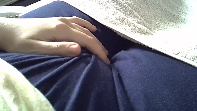 Snapshot of perescam chatting on April 5, 2026, 4:46 pm perescam online show from April 5, 2026, 4:46 pm