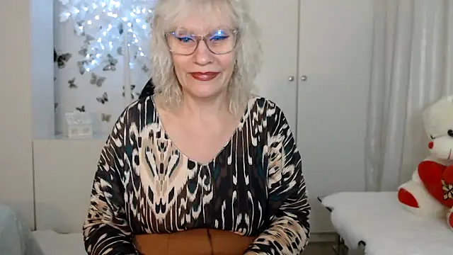 Ghertrude52 online show from March 18, 2025, 5:12 am