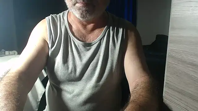 Snapshot of ferdinad20 chatting on March 28, 2026, 3:35 pm ferdinad20 online show from March 28, 2026, 3:35 pm