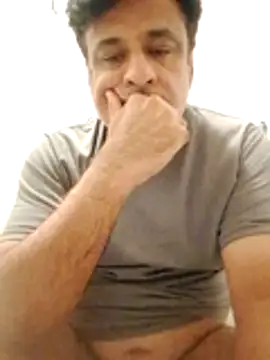 desipapaxxx online show from November 24, 2025, 5:57 pm