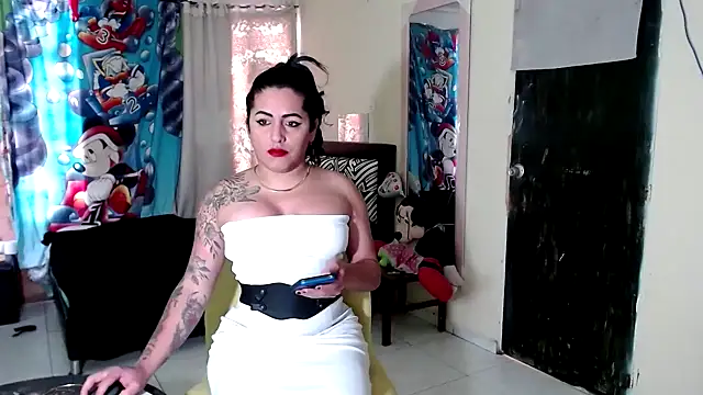 Snapshot of Sashaferrari2000 chatting on October 29, 2025, 12:37 pm Sashaferrari2000 online show from October 29, 2025, 12:37 pm