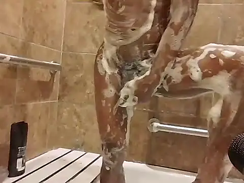 MrRuddeebony online show from October 15, 2025, 4:48 pm