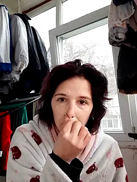 Snapshot of SexxyLety chatting on April 1, 2026, 7:31 am SexxyLety online show from April 1, 2026, 7:31 am