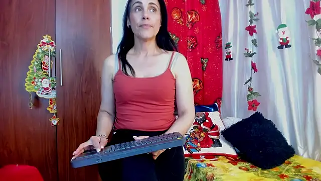 Snapshot of girasol_walton chatting on January 5, 2026, 8:34 pm girasol walton online show from January 5, 2026, 8:34 pm