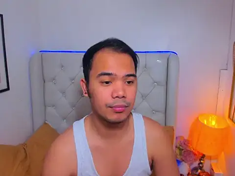 AsianZero online show from March 13, 2026, 9:31 pm