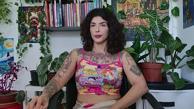 Snapshot of TaliMajesty chatting on May 3, 2026, 10:20 am TaliMajesty online show from May 3, 2026, 10:20 am