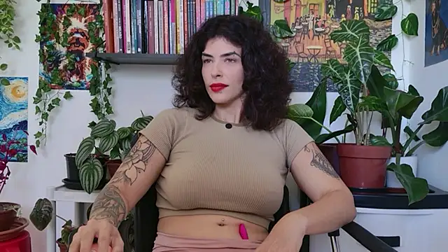 Snapshot of TaliMajesty chatting on April 29, 2026, 11:36 am TaliMajesty online show from April 29, 2026, 11:36 am