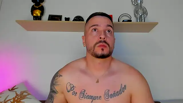 camilo restrepo21 online show from September 21, 2025, 12:38 am