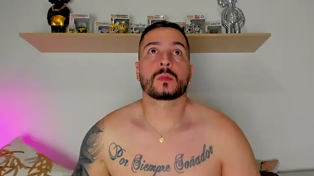 camilo restrepo21 online show from October 27, 2025, 11:49 pm