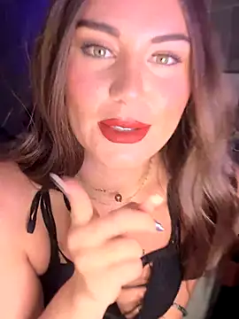 lovely beast online show from October 31, 2025, 4:58 pm