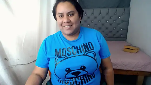 Snapshot of hotlesby4uxxx chatting on January 8, 2025, 8:39 pm hotlesby4uxxx online show from January 8, 2025, 8:39 pm