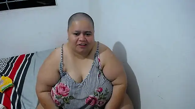 Snapshot of hotlesby4uxxx chatting on January 9, 2026, 11:22 pm hotlesby4uxxx online show from January 9, 2026, 11:22 pm