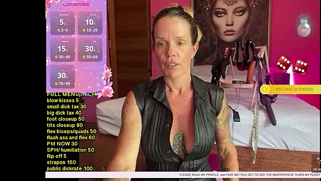 Snapshot of mommyselenafit_ chatting on October 6, 2025, 5:41 am mommyselenafit online show from October 6, 2025, 5:41 am
