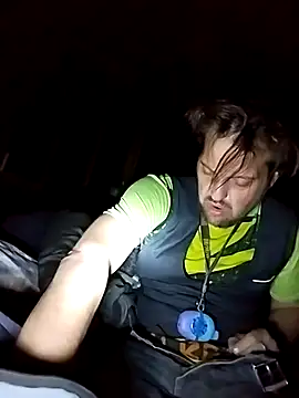 Snapshot of N8daMac chatting on November 17, 2025, 1:59 pm N8daMac online show from November 17, 2025, 1:59 pm