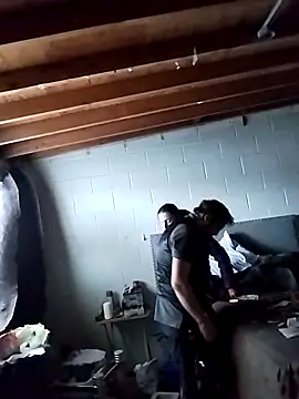 Snapshot of N8daMac chatting on November 18, 2025, 3:15 pm N8daMac online show from November 18, 2025, 3:15 pm