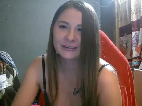 Snapshot of Valerivv chatting on May 4, 2026, 9:50 pm Valerivv online show from May 4, 2026, 9:50 pm