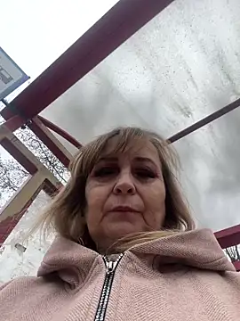 Snapshot of Irina2909@xh chatting on April 20, 2026, 2:29 pm Irina2909xh online show from April 20, 2026, 2:29 pm