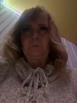 Snapshot of Irina2909@xh chatting on April 29, 2026, 6:03 pm Irina2909xh online show from April 29, 2026, 6:03 pm