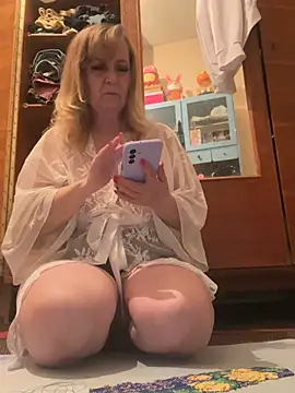 Snapshot of Irina2909@xh chatting on May 23, 2026, 9:14 pm Irina2909xh online show from May 23, 2026, 9:14 pm