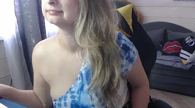 RubiLakros online show from March 21, 2025, 12:50 pm