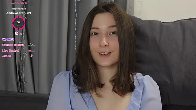 BeckyMartens online show from November 7, 2025, 2:05 am