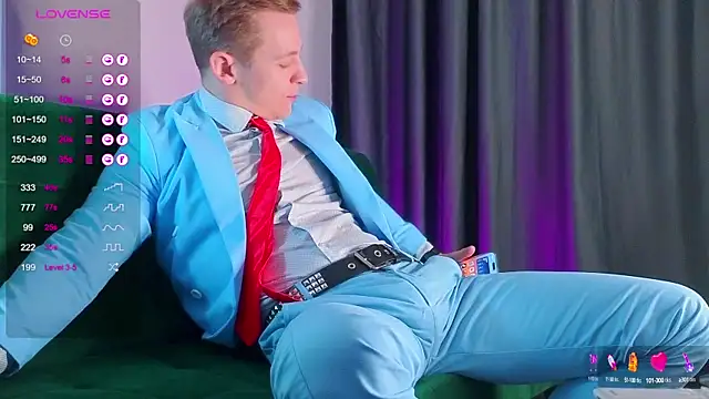 Snapshot of S3Xyes chatting on March 6, 2025, 11:53 pm S3Xyes online show from March 6, 2025, 11:53 pm