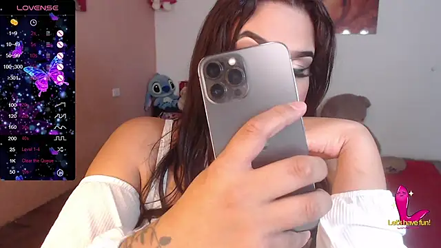 Snapshot of kami_hot_ts chatting on February 10, 2025, 4:30 am kami hot ts online show from February 10, 2025, 4:30 am