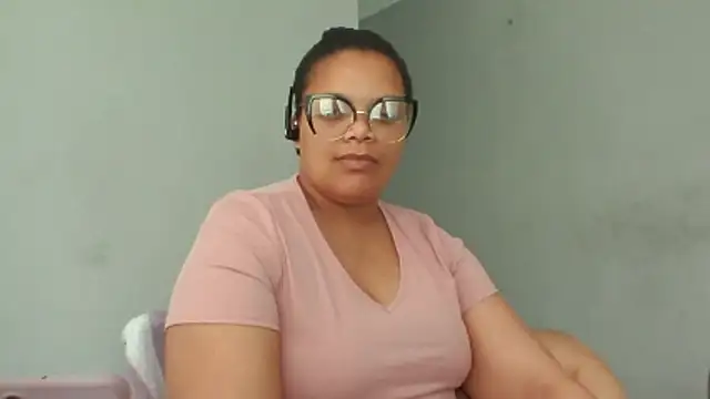 Lustfuleyez online show from December 23, 2025, 10:25 am