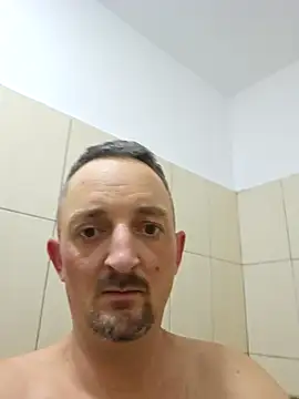 Snapshot of kinkycouplelove chatting on October 22, 2025, 9:09 am kinkycouplelove online show from October 22, 2025, 9:09 am
