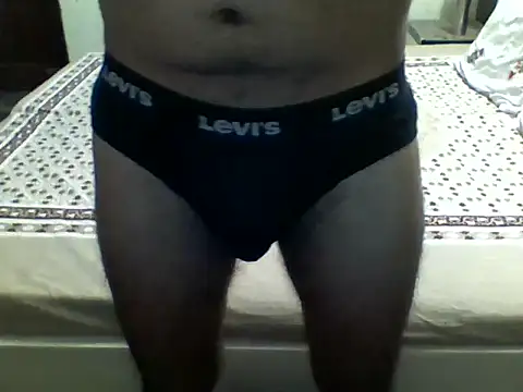 Snapshot of secretoxoxo chatting on December 4, 2024, 12:19 pm secretoxoxo online show from December 4, 2024, 12:19 pm