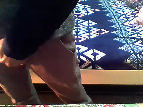 Snapshot of secretoxoxo chatting on January 10, 2025, 12:04 pm secretoxoxo online show from January 10, 2025, 12:04 pm