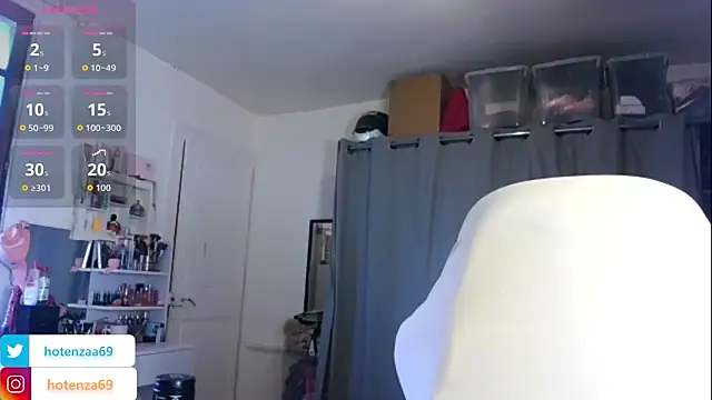 Snapshot of Hotenza69 chatting on November 28, 2025, 3:23 pm Hotenza69 online show from November 28, 2025, 3:23 pm