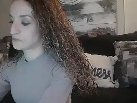 Snapshot of AshleyRain chatting on March 5, 2025, 4:56 am AshleyRain online show from March 5, 2025, 4:56 am