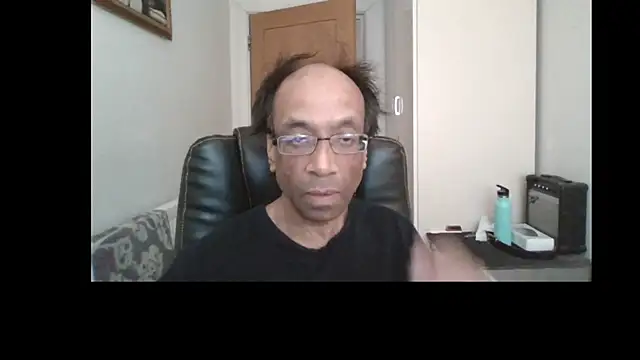 Snapshot of rauncher1 chatting on May 30, 2026, 11:16 am rauncher1 online show from May 30, 2026, 11:16 am