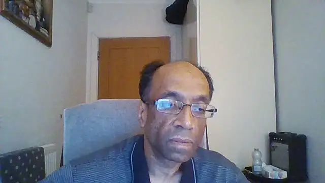 Snapshot of rauncher1 chatting on October 22, 2025, 9:09 am rauncher1 online show from October 22, 2025, 9:09 am