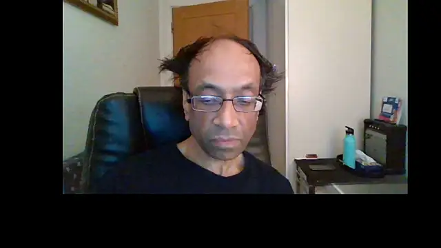 Snapshot of rauncher1 chatting on July 3, 2026, 8:10 am rauncher1 online show from July 3, 2026, 8:10 am
