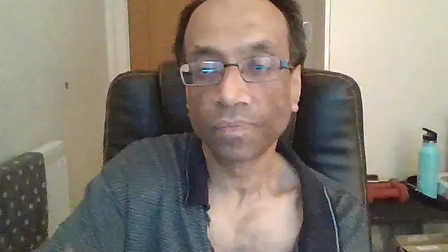 rauncher1 online show from March 6, 2026, 10:54 am