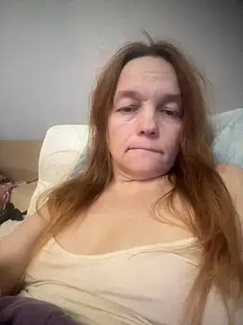 Susanel online show from March 28, 2026, 7:37 pm