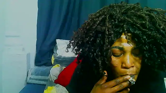 Snapshot of freaky_naughty chatting on September 10, 2025, 6:18 pm freaky naughty online show from September 10, 2025, 6:18 pm