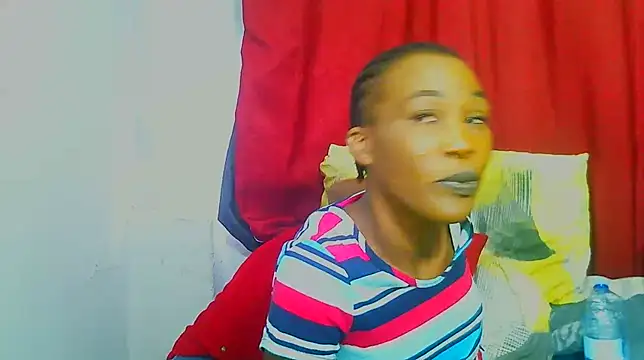 Snapshot of freaky_naughty chatting on December 23, 2025, 7:40 am freaky naughty online show from December 23, 2025, 7:40 am