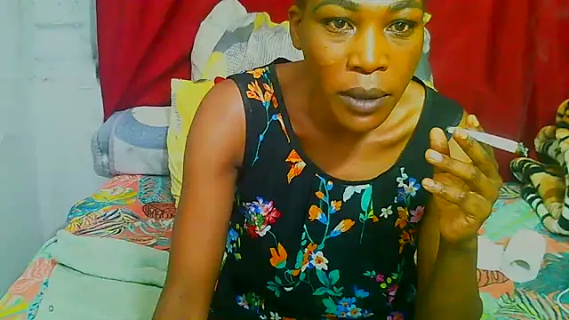 Snapshot of freaky_naughty chatting on December 15, 2025, 10:21 am freaky naughty online show from December 15, 2025, 10:21 am