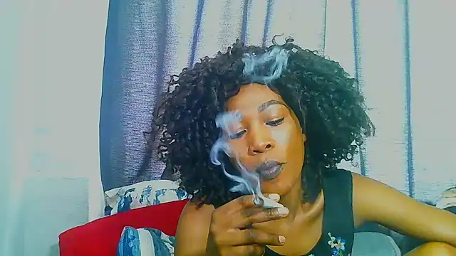 Snapshot of freaky_naughty chatting on October 30, 2025, 9:18 am freaky naughty online show from October 30, 2025, 9:18 am