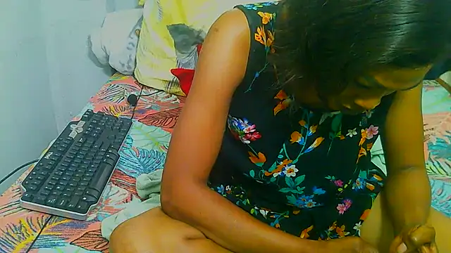 Snapshot of freaky_naughty chatting on December 1, 2025, 10:16 am freaky naughty online show from December 1, 2025, 10:16 am