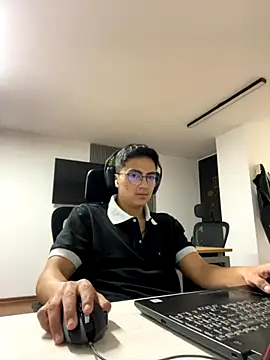 Snapshot of jean283829 chatting on November 21, 2025, 9:03 pm jean283829 online show from November 21, 2025, 9:03 pm