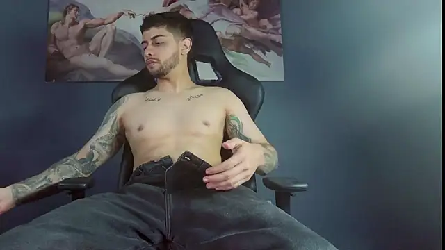 alessandro duty online show from November 25, 2025, 12:22 am